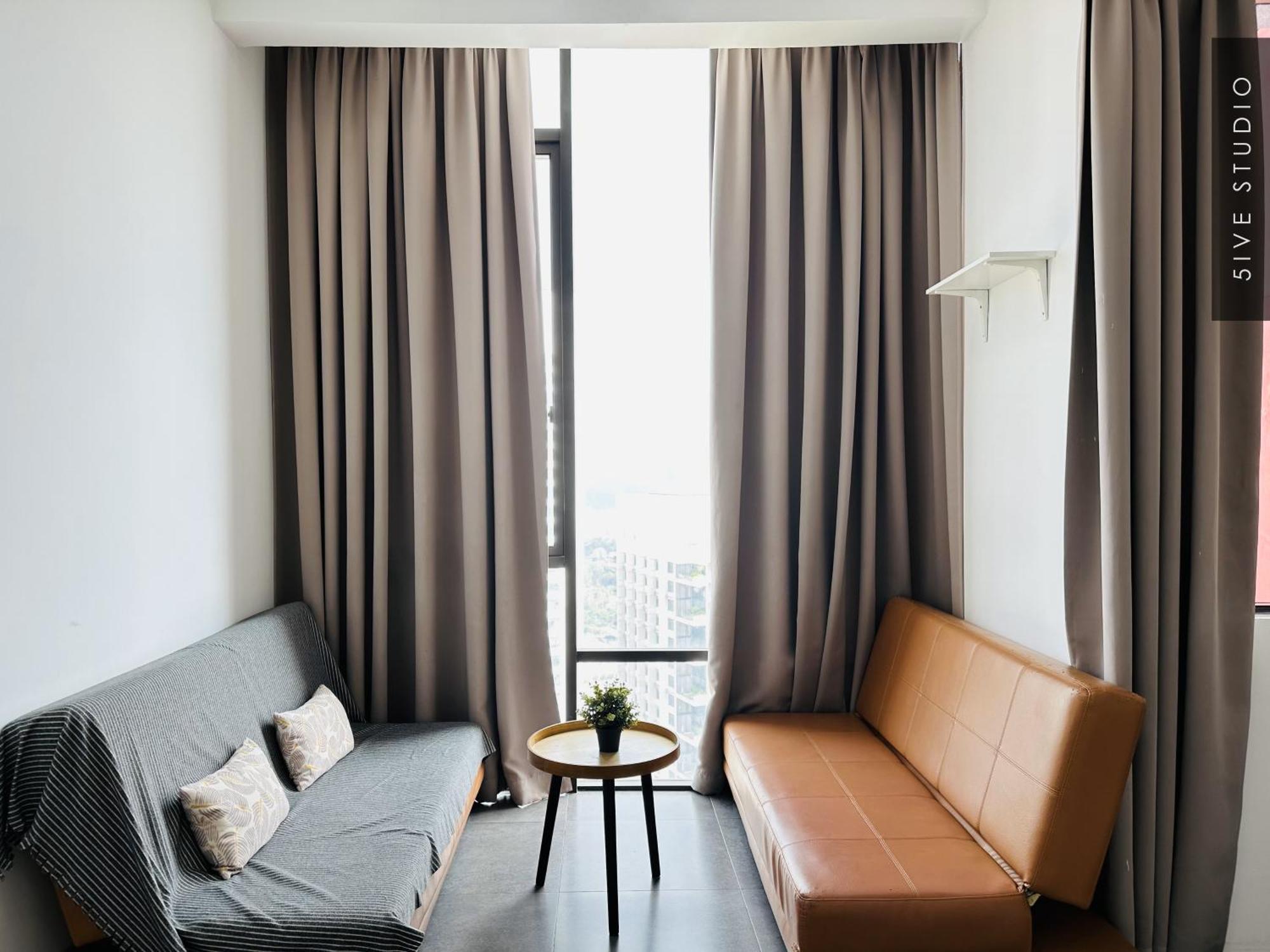 Five Studio - Empire Damansara Петалінг-Джая Екстер'єр фото